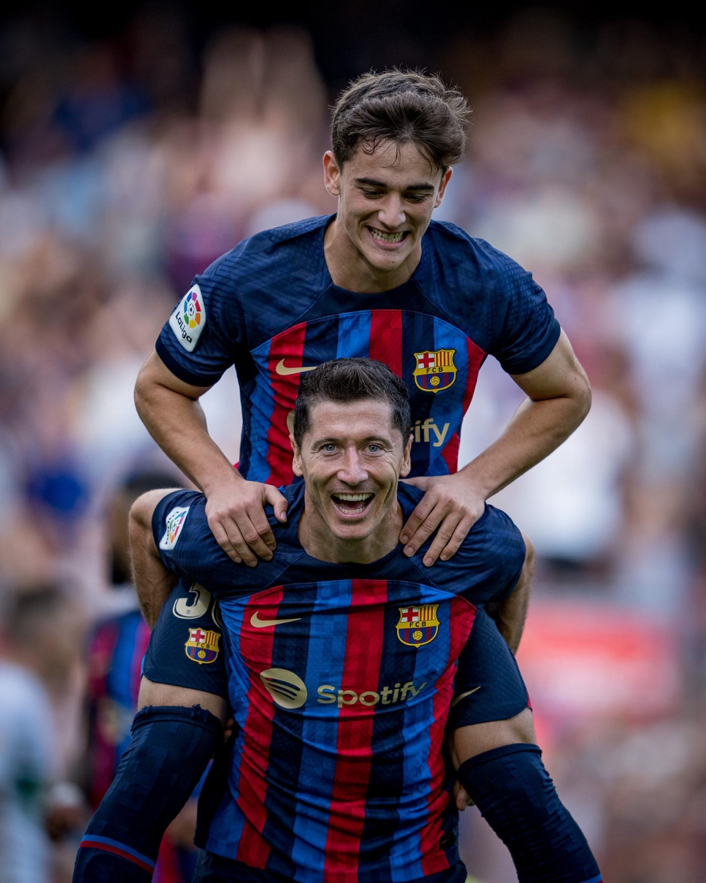 “场外精彩:明星球员的温馨生活瞬间” “场外精彩:明星球员的温馨生活瞬间”